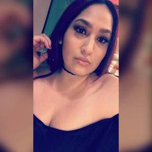 Meet your Posher, Angie